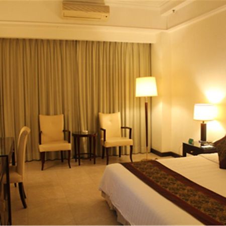 Clifford Golden Lake Hotel Phật Sơn Ngoại thất bức ảnh