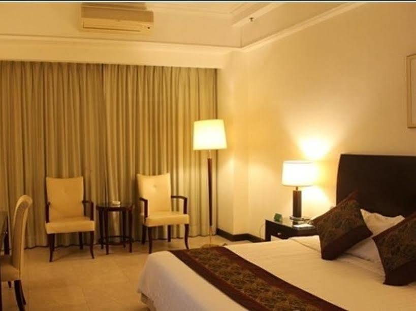 Clifford Golden Lake Hotel Phật Sơn Ngoại thất bức ảnh